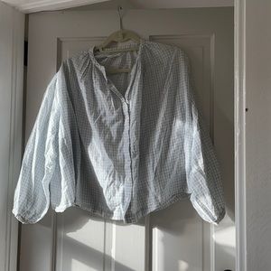 Doen blue and white blouse